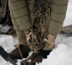 BlackOvis Anchor Point 800 Fill Welded Down Pant -Hunting Time anchorpoint lifestyle 4