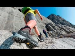 Salewa Mountain Trainer Mid Gore-Tex Men's Shoes 8 Salewa Mountain Trainer Mid Gore-Tex Men's Shoes -Hunting Time hqdefault 12 121