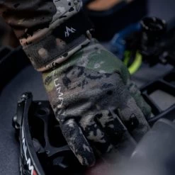 Pnuma Outdoors Recon Element Proof Glove -Hunting Time pnuma outdoors recon element proof glove 6