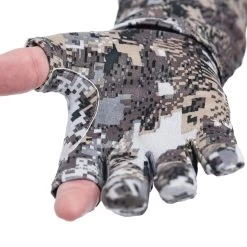 Sitka ESW Glove [Discontinued] -Hunting Time sitka whitetail eswglove 1